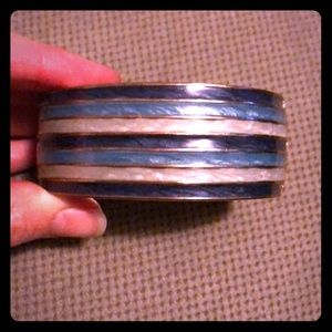 NWOT Hues of Blue Banana Republic Bangle
